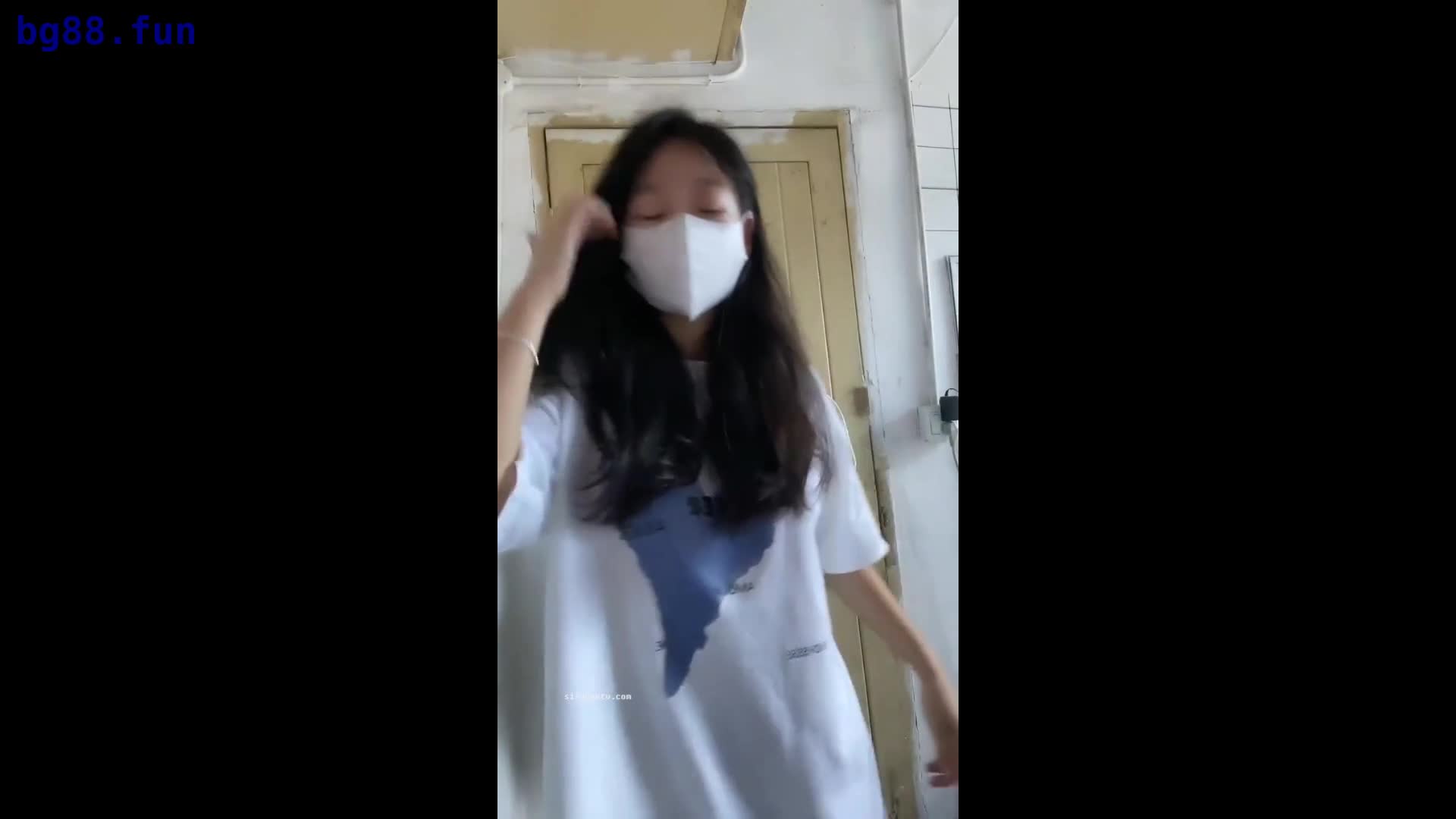 绝版 (1).mp4