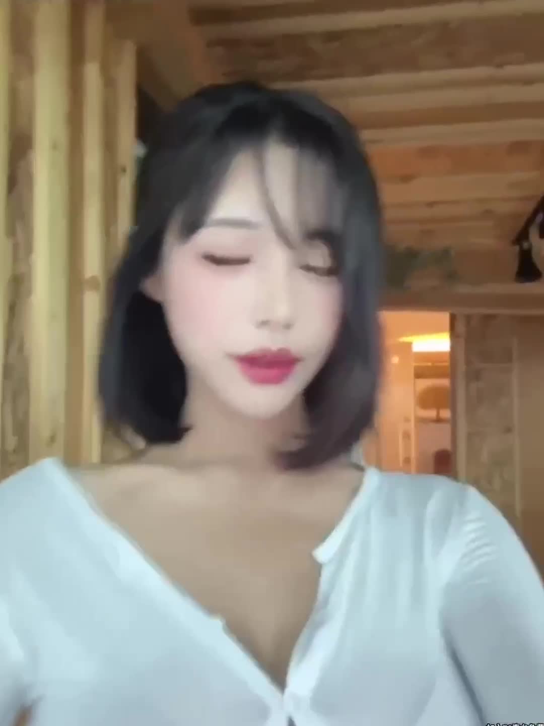 1.mp4