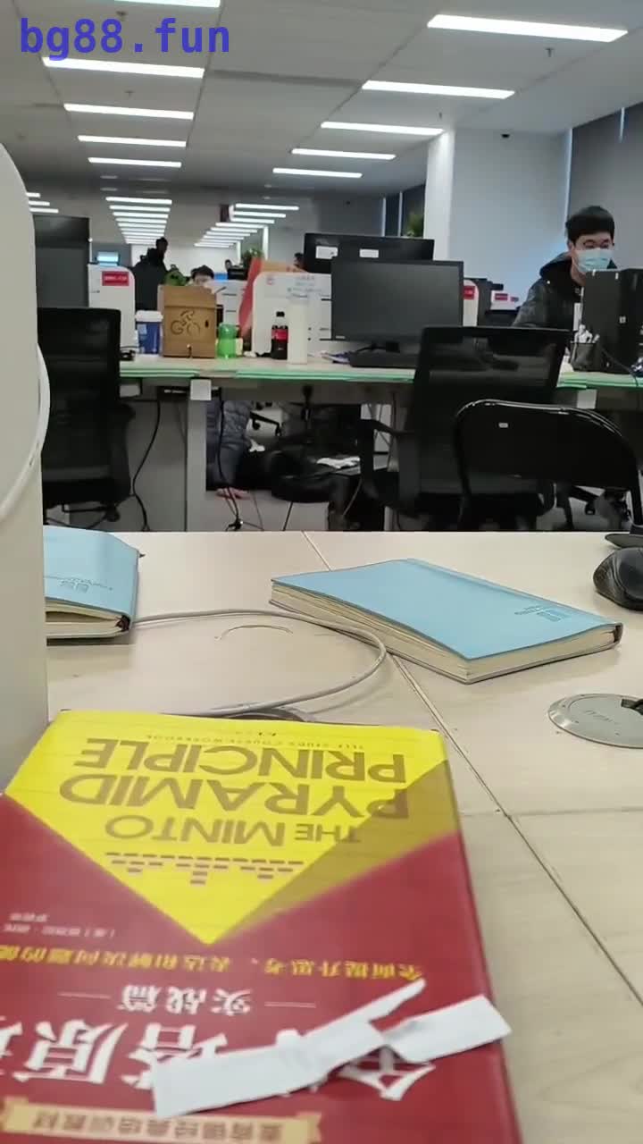 9ca91fff47536b471f08e6edb3378085.mp4