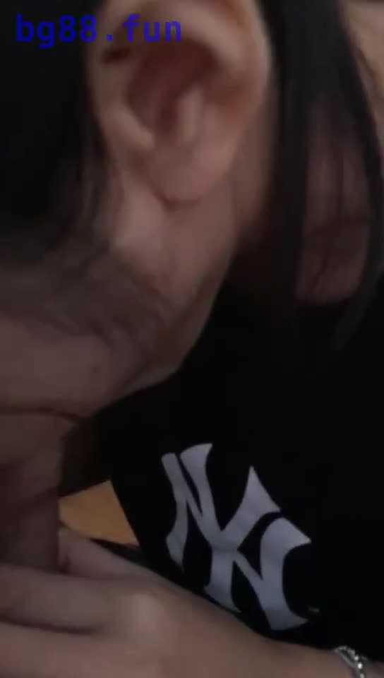 d0044b2c594bdbb62a35996d56a294bd.mp4