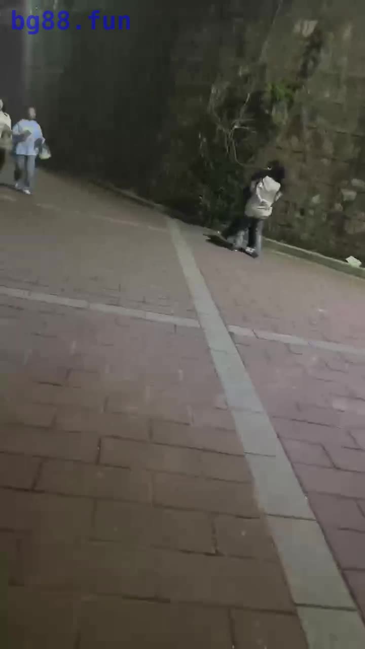 video_2024-04-01_16-34-37.mp4
