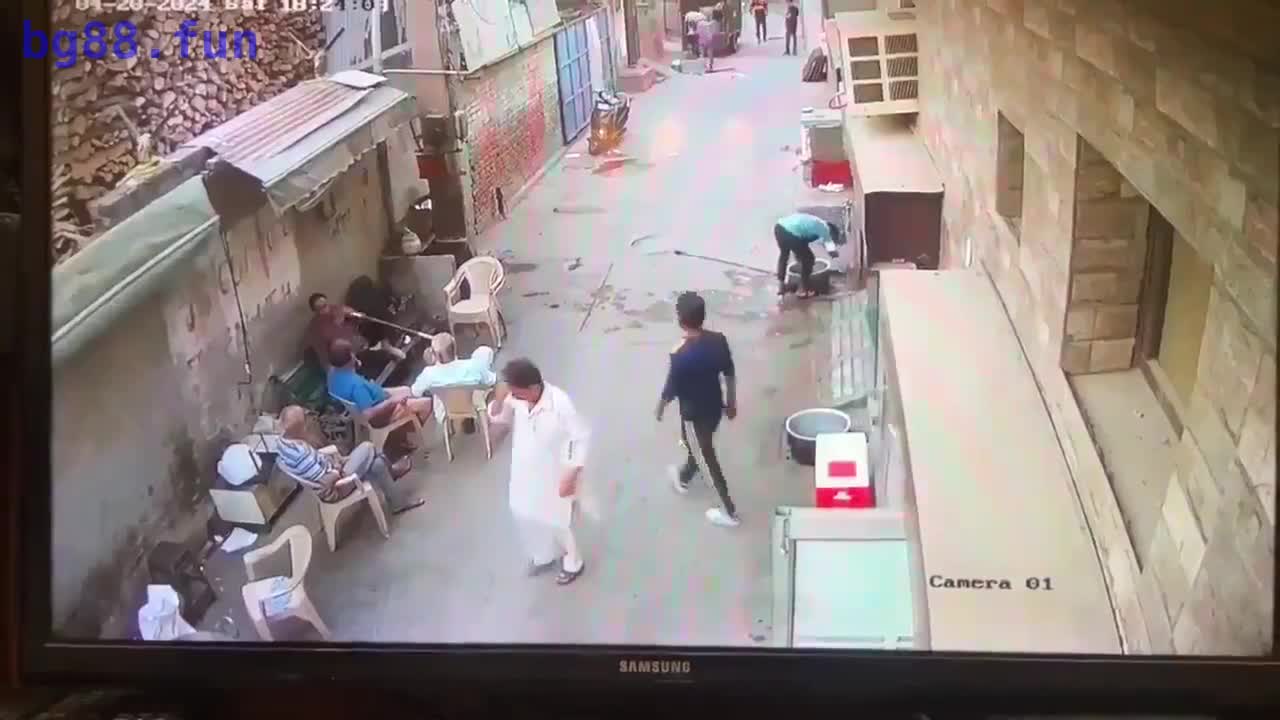 9a3cdd74d18e2bffe1eafc1439197b73.mp4