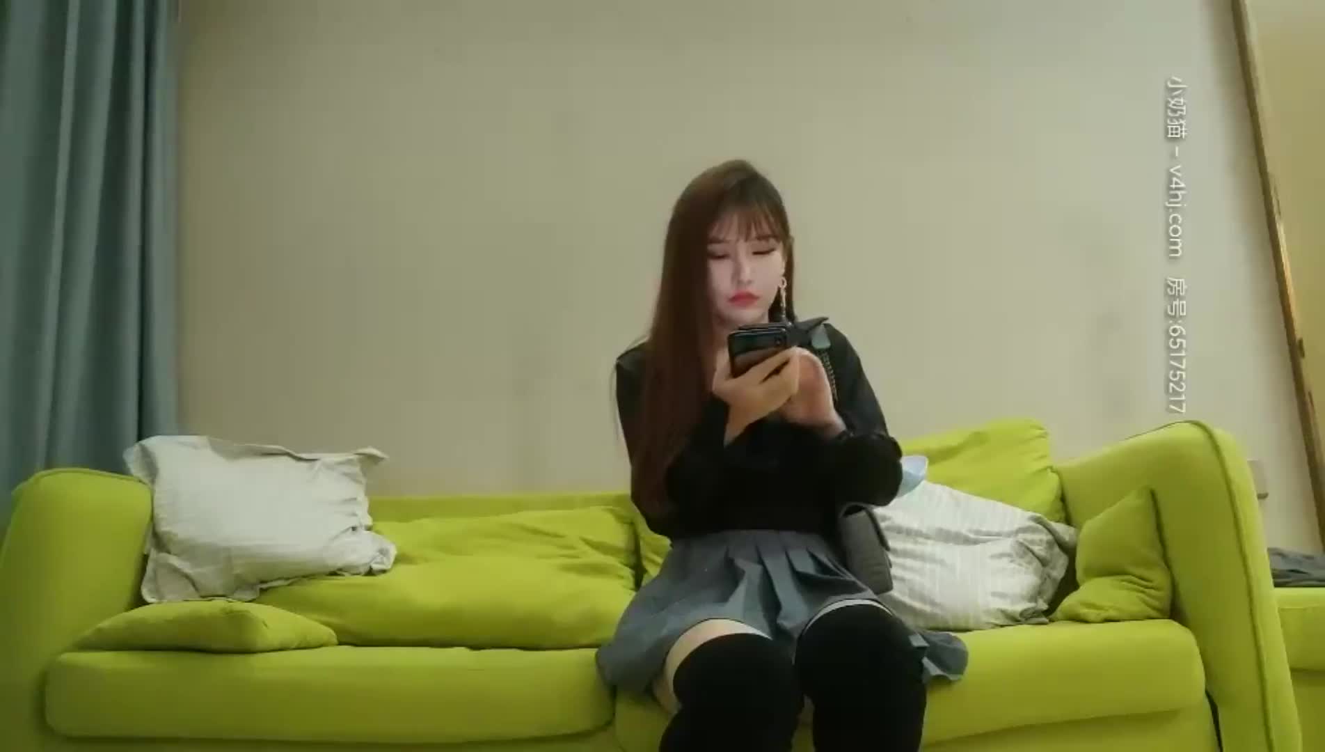 【二狗探花】约了个颜值不错黑衣少妇啪啪，坐在身上摸奶舔弄掰穴抽插猛操.mp4