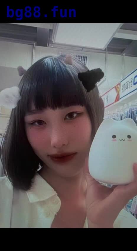 高中生母狗唐怡.mp4