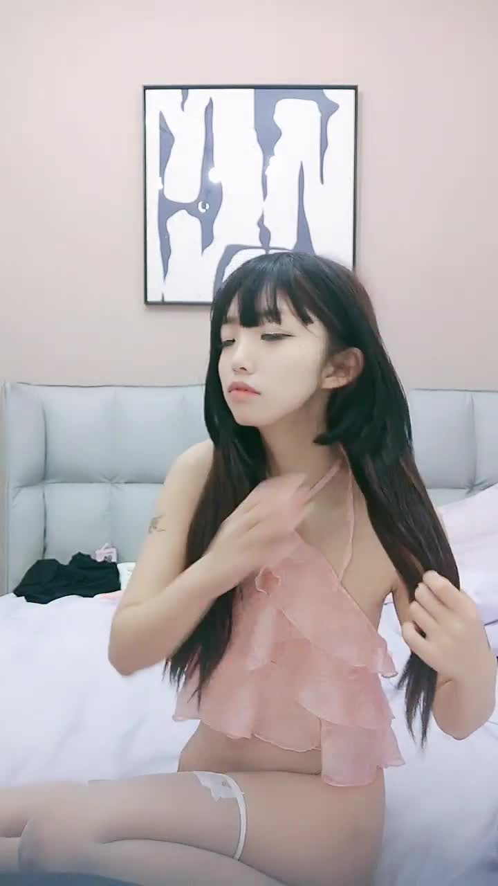 高中生_萝莉_抖音_主播_欲望超强妹子【纯欲大学小学妹】被男主啪啪猛干无尿点_半糖直播_3.mp4