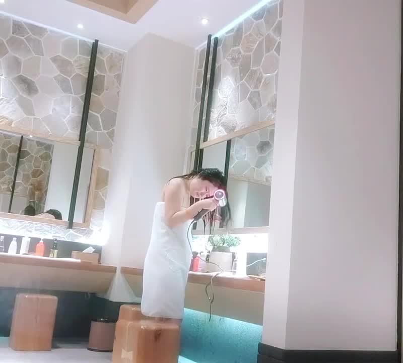 1.mp4