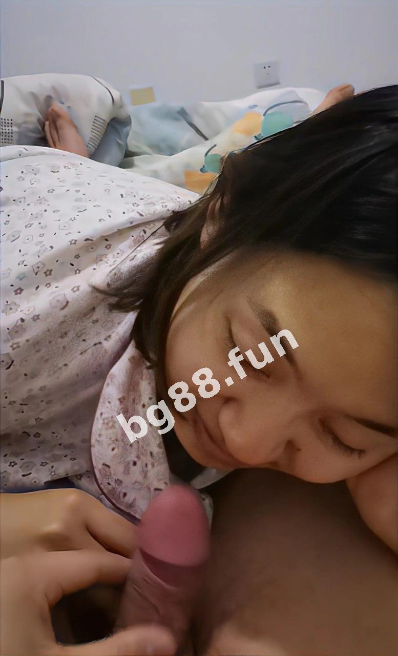 a692673e41f74f58a183fd24614b8caf.jpg