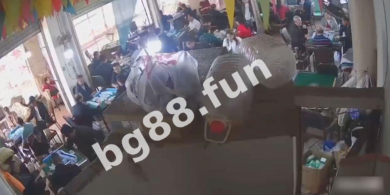 b5a766bd4ff6431cb84db41bfeace61d.jpg