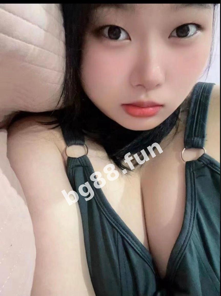 bbc87fb6943a4b54b395023b06fbb724.jpg