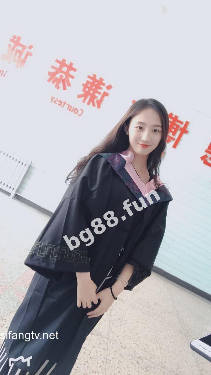 98a06cedce93403aab2ad3ebaf47fcbf.jpg