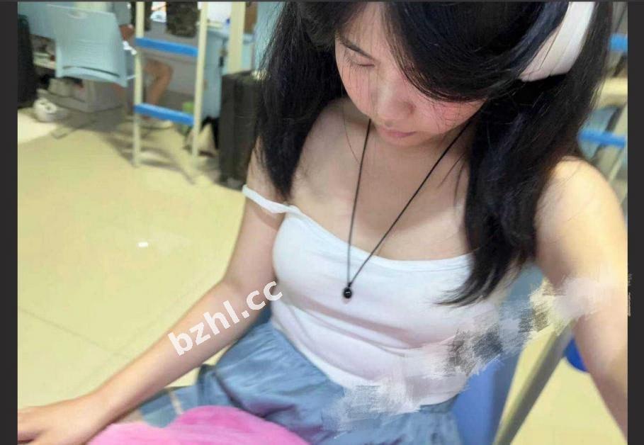e840af107ef64fe4a3d888918cfeef76.jpg