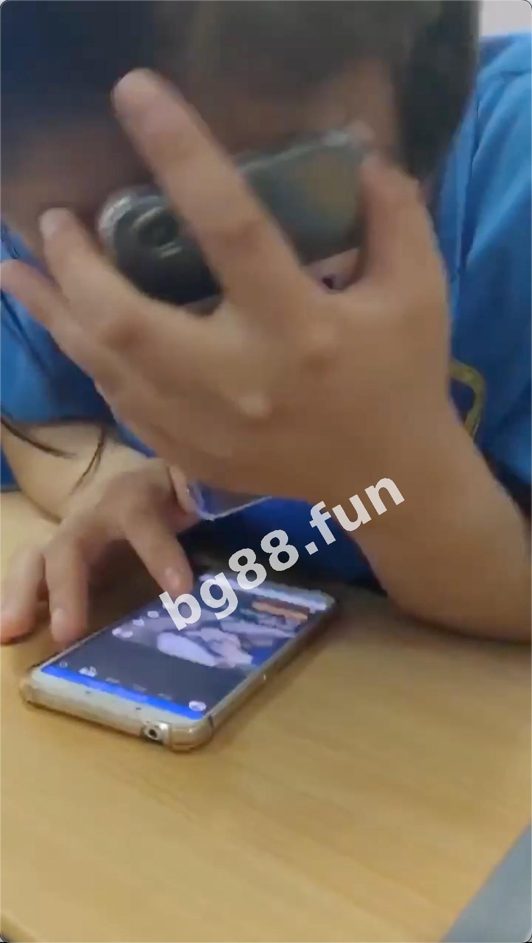 694e4e90259d48aea5caf7894d9ec018.jpeg