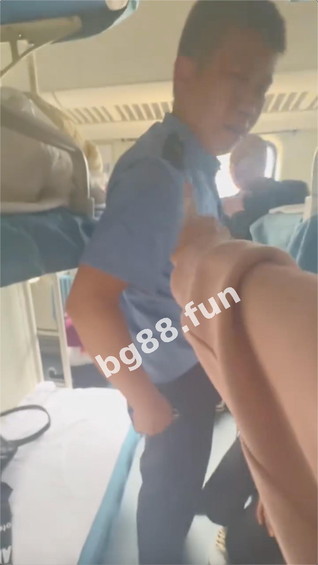 6054d83e1a5a4b91a097ec86b94c3fcf.jpeg