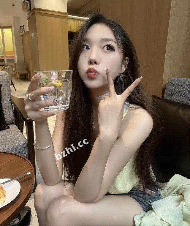 76688716d1924de3b7ca57ef7fd5ddc6.jpg