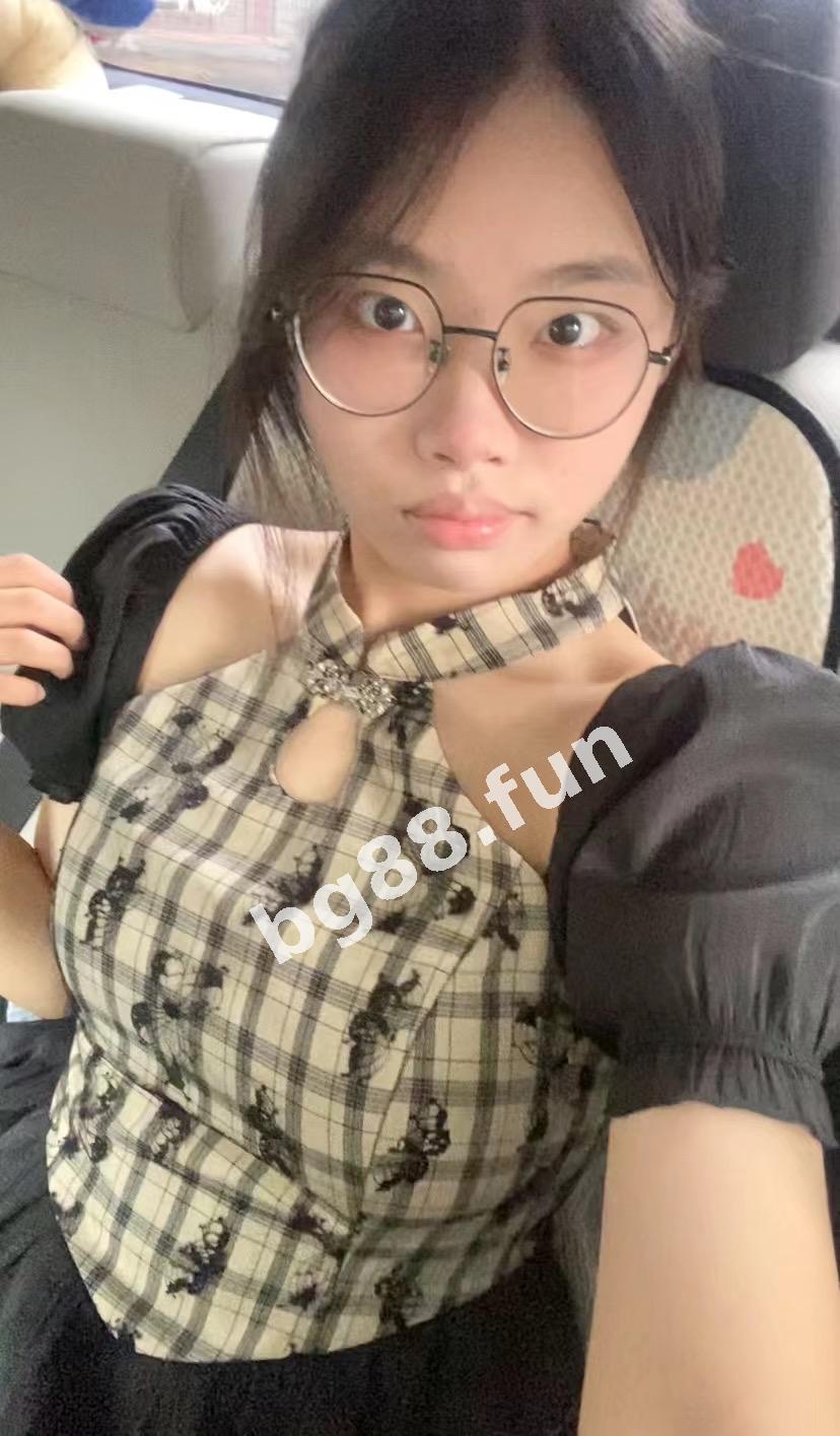 4992f301f3dd4a04bb3e004c7b83f0c0.jpg