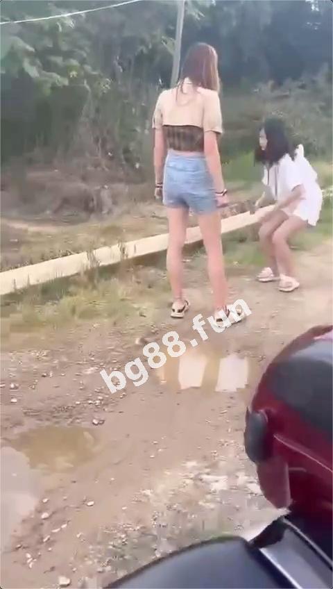 212a2ab1e84541efad63ef460521c31c.jpeg