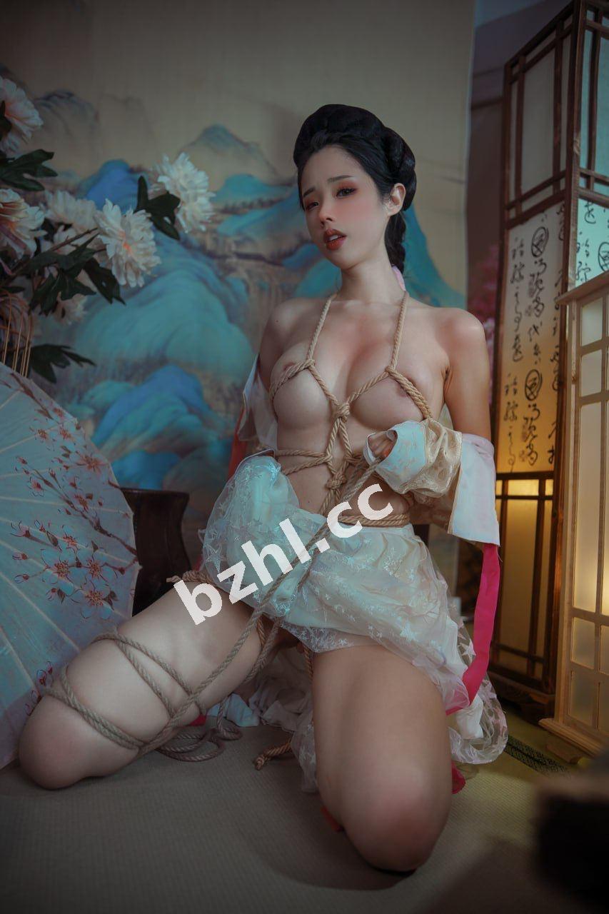 0f96780d240a436a82cdb8e15121ba4c.jpg