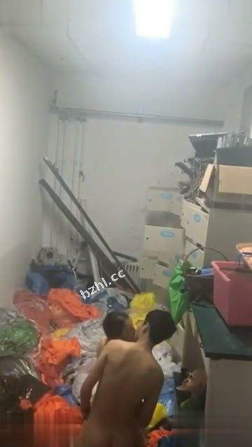 83240bb2fe554111b5a6cead640531b0.jpg
