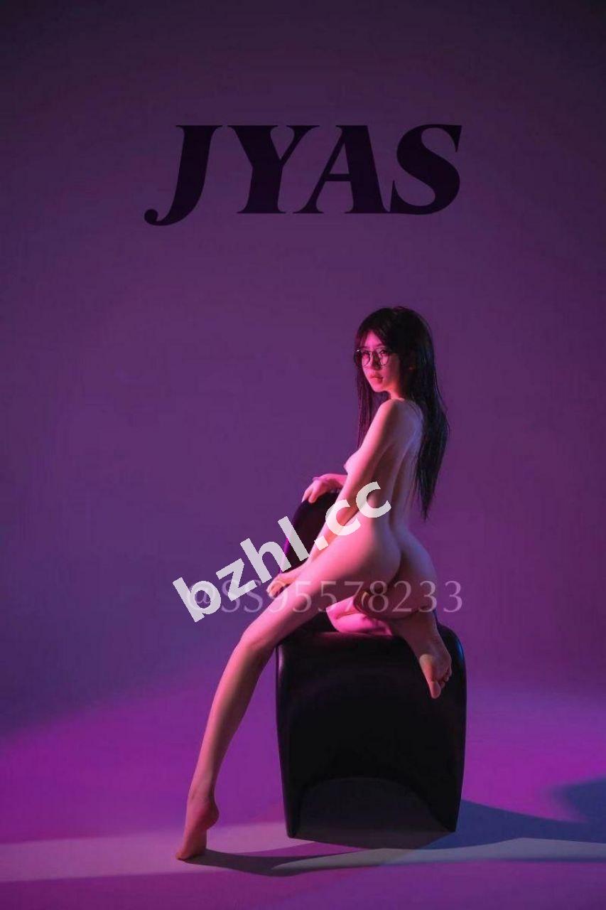 948a4a42bb53433dba113a7c76b5acd9.jpg