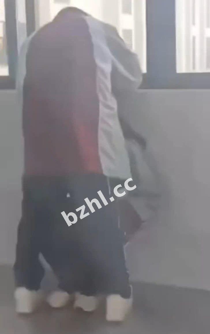 2ba57fcb08764fd38053dbb7005041eb.jpg