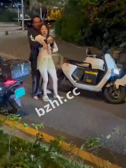 818f64acaaa84cf5a308b17ef909c448.jpg
