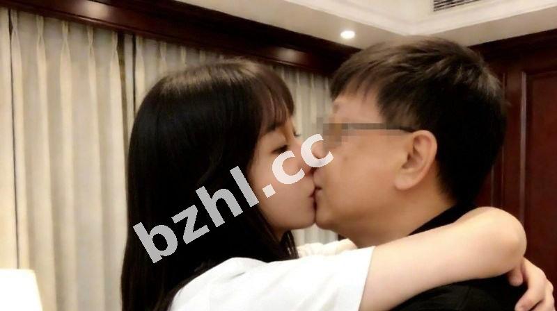b1c0202dd4744de499b741bced7dd632.jpg