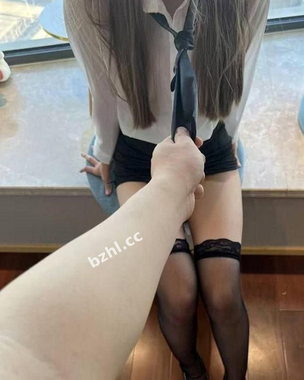 f8eb3d2a61f84902a52c43f1eabf128f.jpg