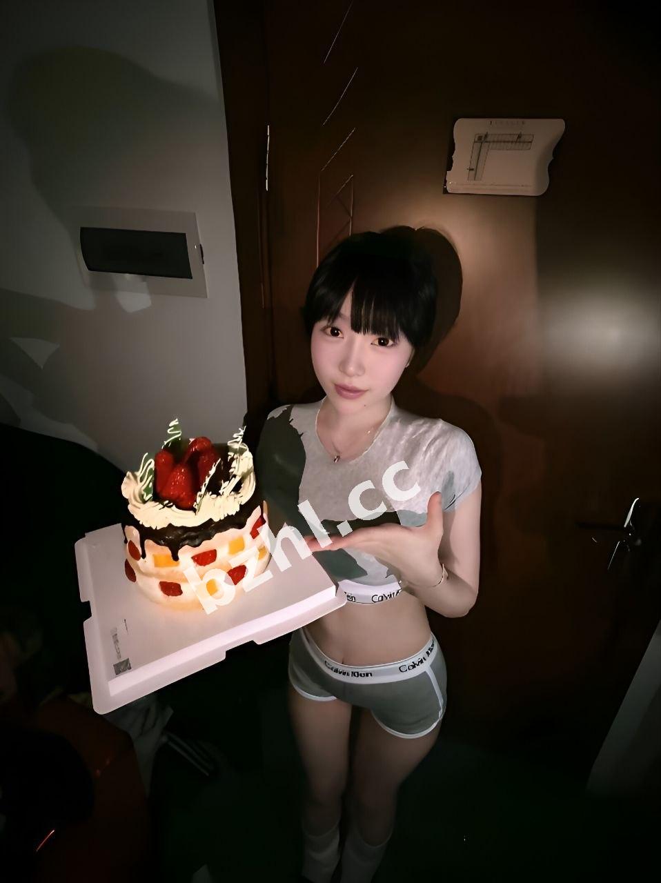 7f383f3149fe4bbbb07d0d0c8c6c1e6c.jpg