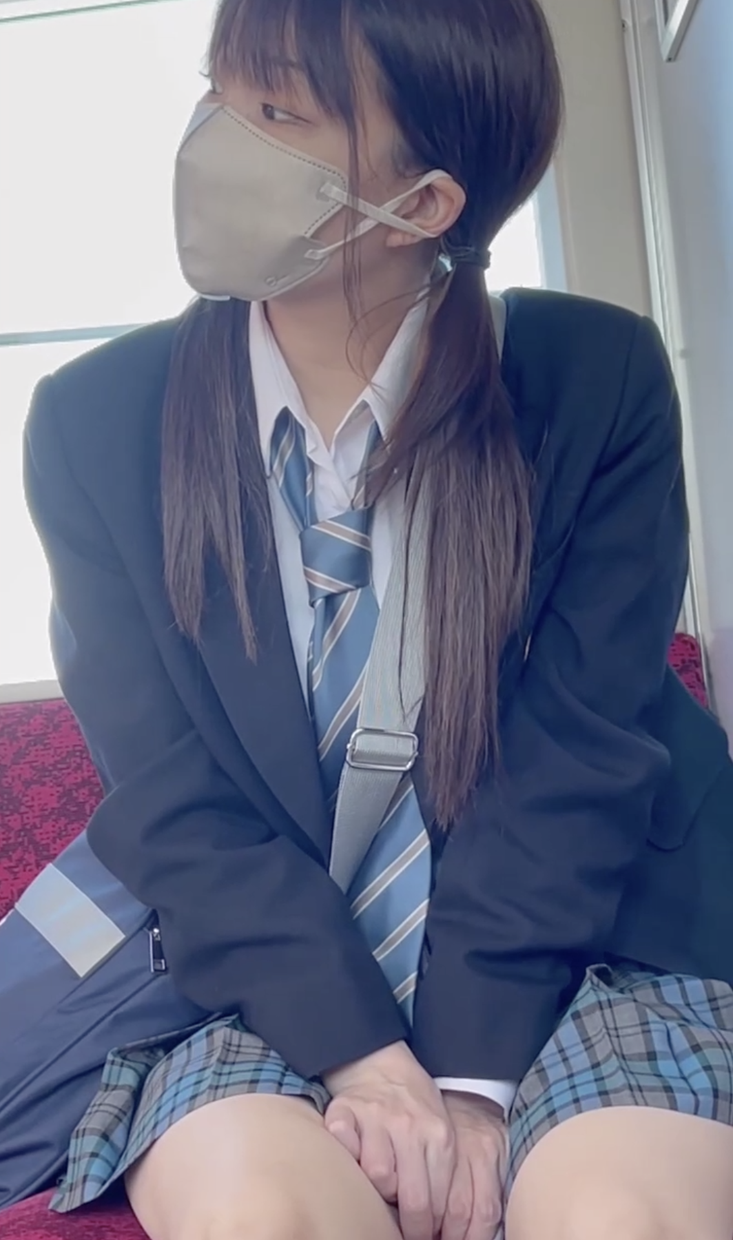 61f27240c609426488c94e41e0c61a95.png