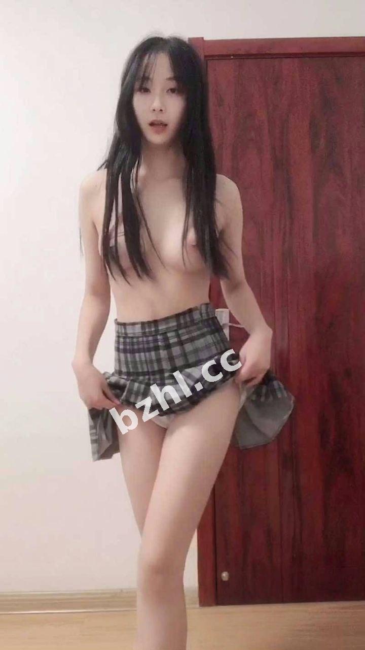 18ffee42da8c4bd8a70f5b90f6dd727b.jpg