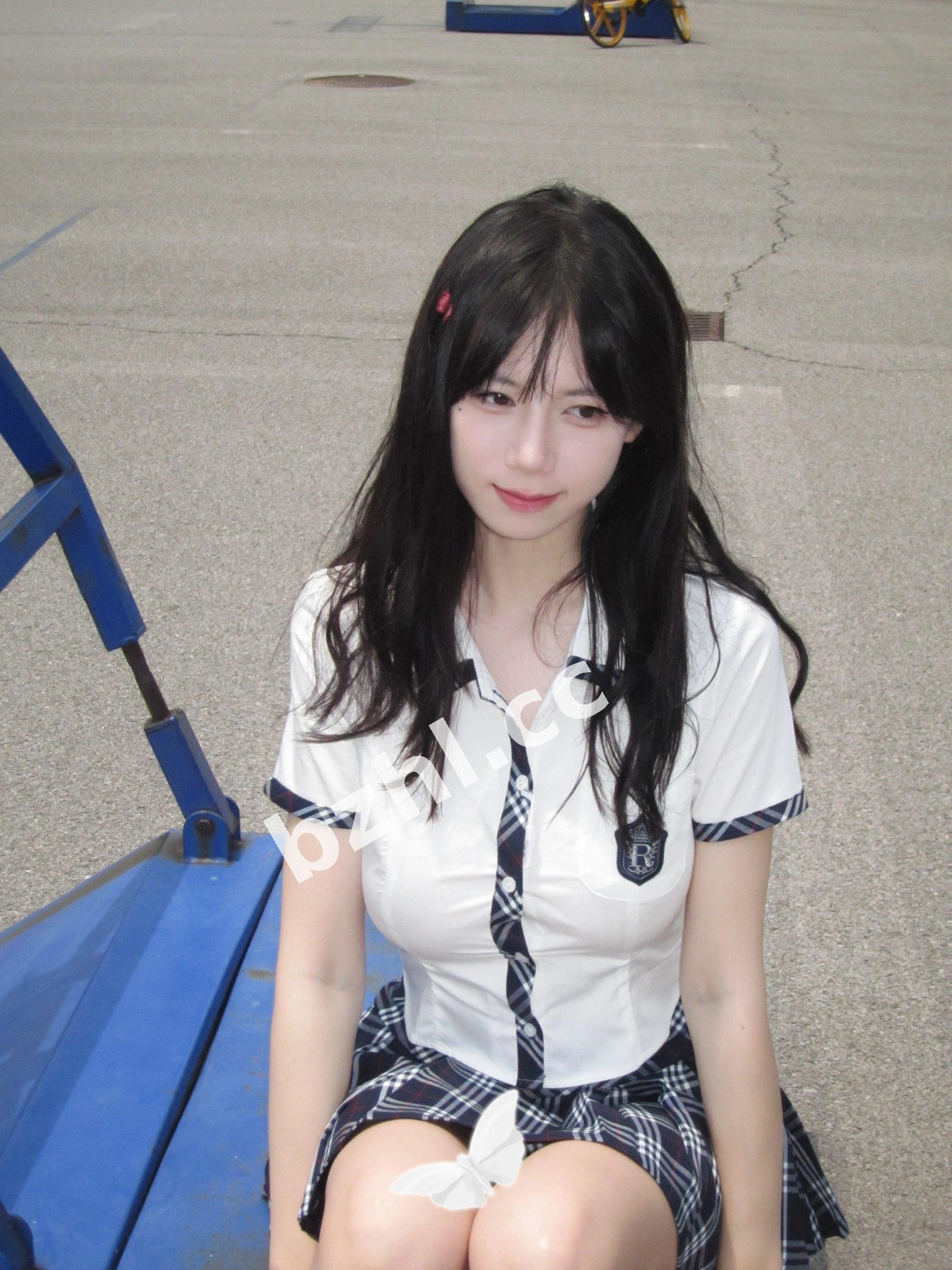6a6b4c8ff55e49a0a3e14b88ccf91b0c.jpg