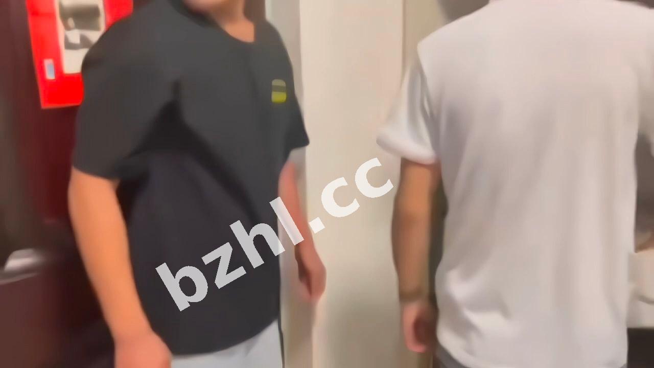 b61d1df3dd7b43b3b0a10070e148ef69.jpg