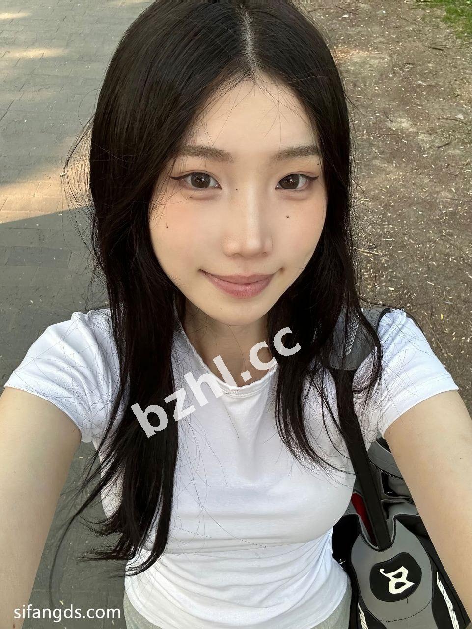 d7e6c66ef7b043de82d62e8f853791f2.jpg