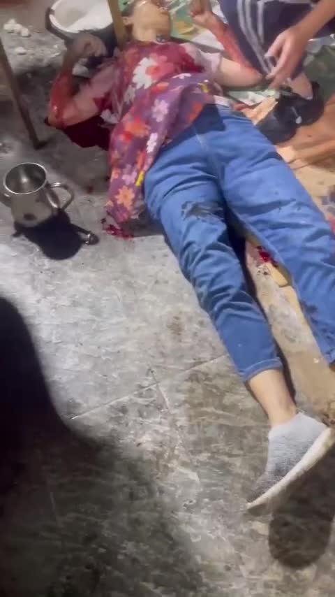 广州饭店门口 刀妹 杀人偿命.mp4