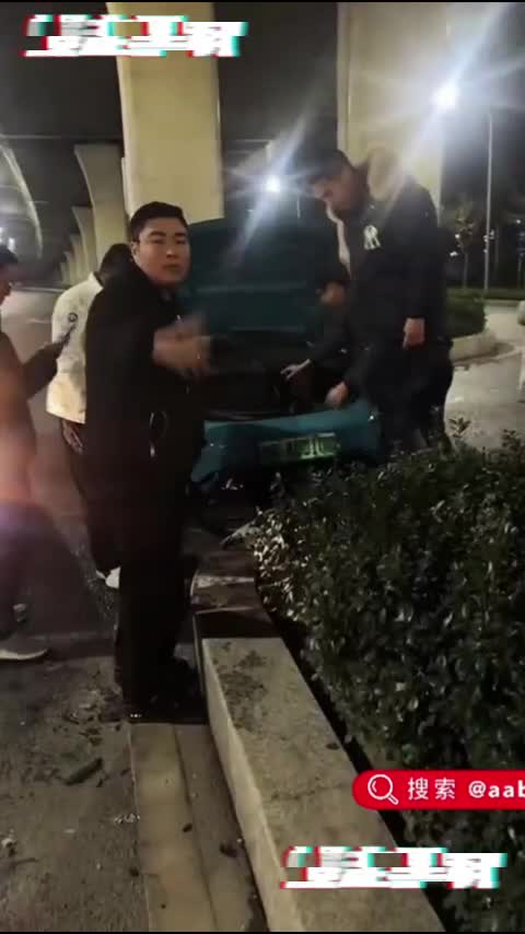 山东临沂网红车最后以这样的方式结束了这段荒唐的 su7 事件.mp4