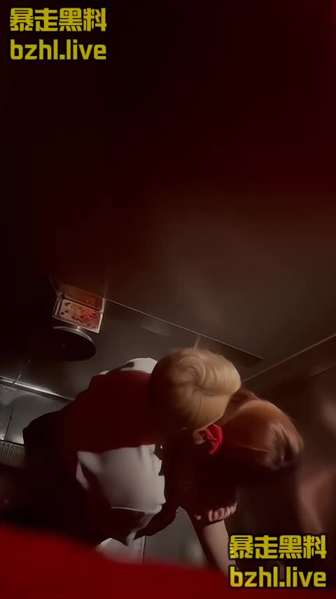 福建莆田 桐酒吧 一对情侣尖叫与酒吧音乐交织 展开爱恨交织的分手炮！