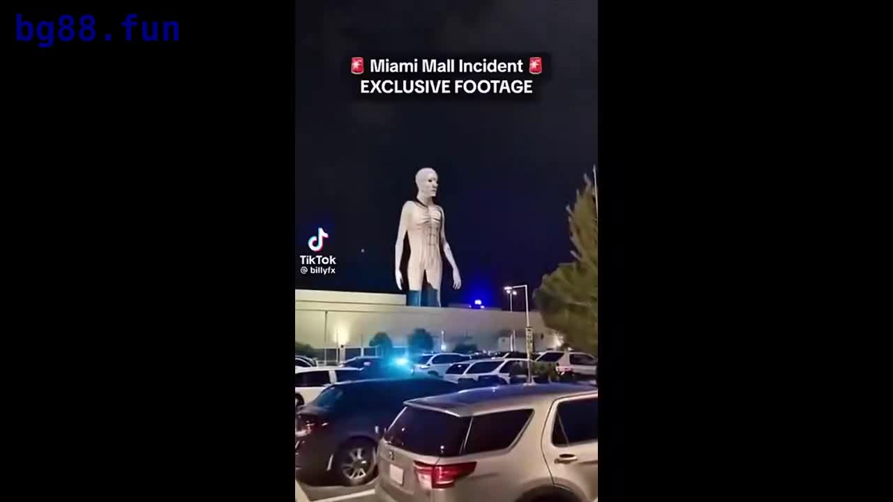全球热瓜！🔥迈阿密外星人事件_多人目击_全城警车出动_相关浏览超10亿_官方却说是青年斗殴？.mp4