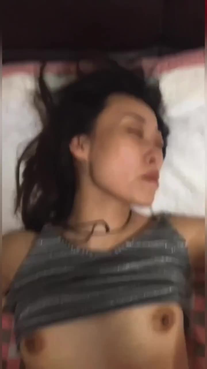 【真实勾搭河北保定离异人妻】长时间没有男人滋润，高潮表情销魂0：31：27.mp4