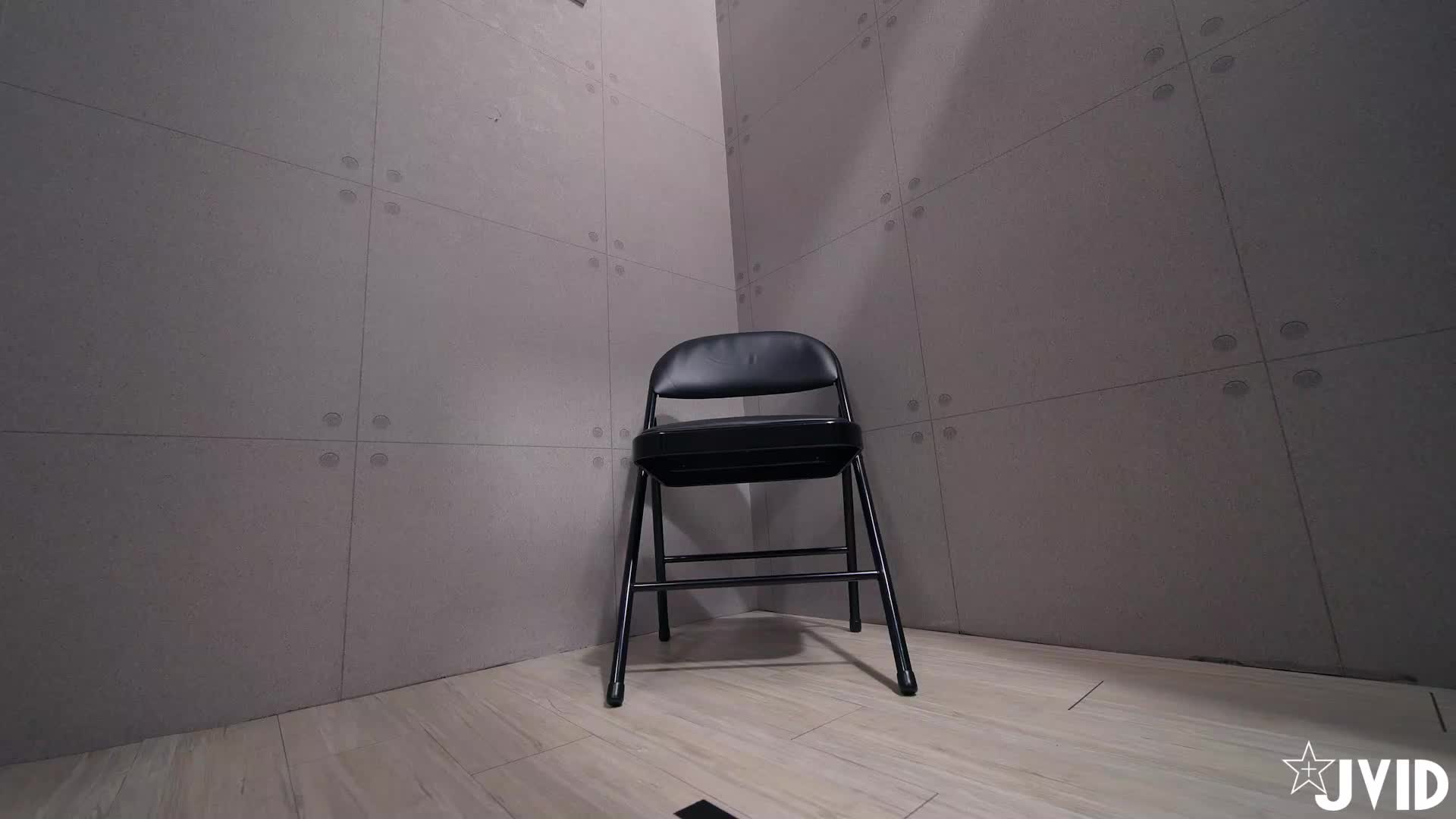 更多视频Telegram搜索@cn2048 (1).mp4