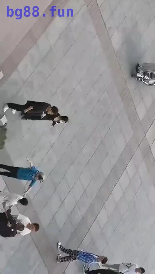 a3249aadc665e82931eb309abf4b1842.mp4