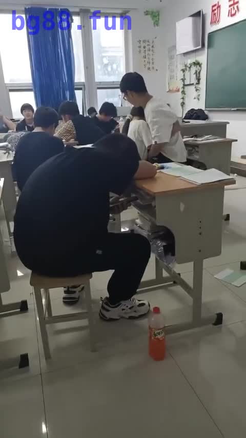 10月18日.mp4