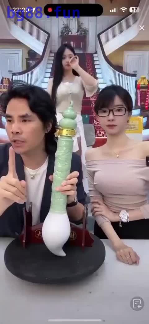 10月22日(1).mp4